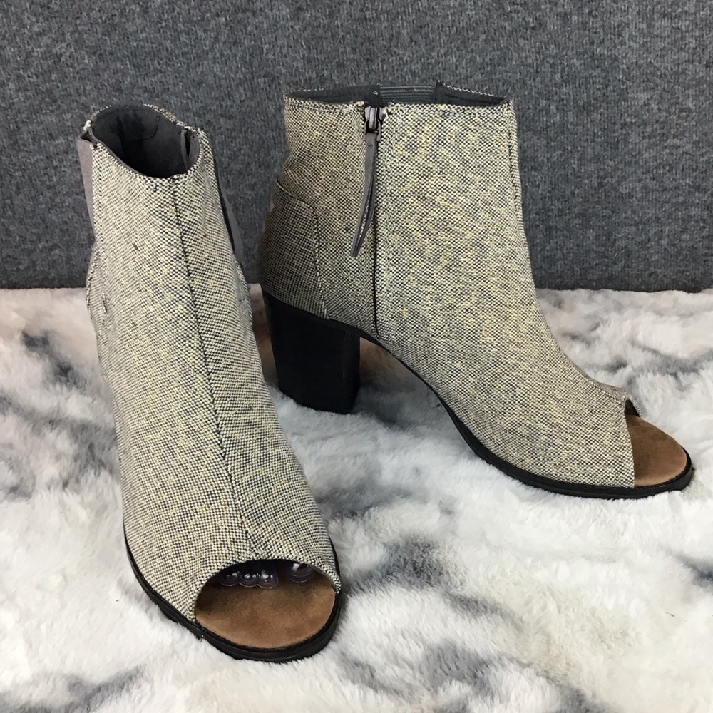 Tom’s Majorca Woven Canvas Peep-Toe Block Heel Ankle Boots Size 11‎